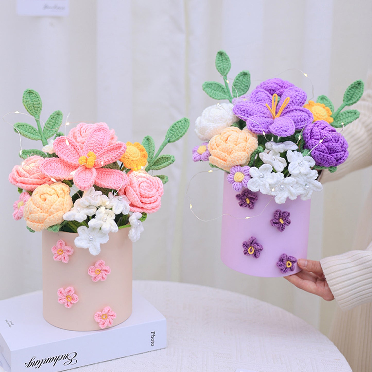 Knitted Rose Tulip Bouquet Gift Box