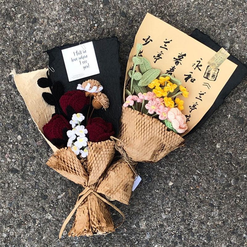 Hand-crocheted vintage rose mixed bouquet