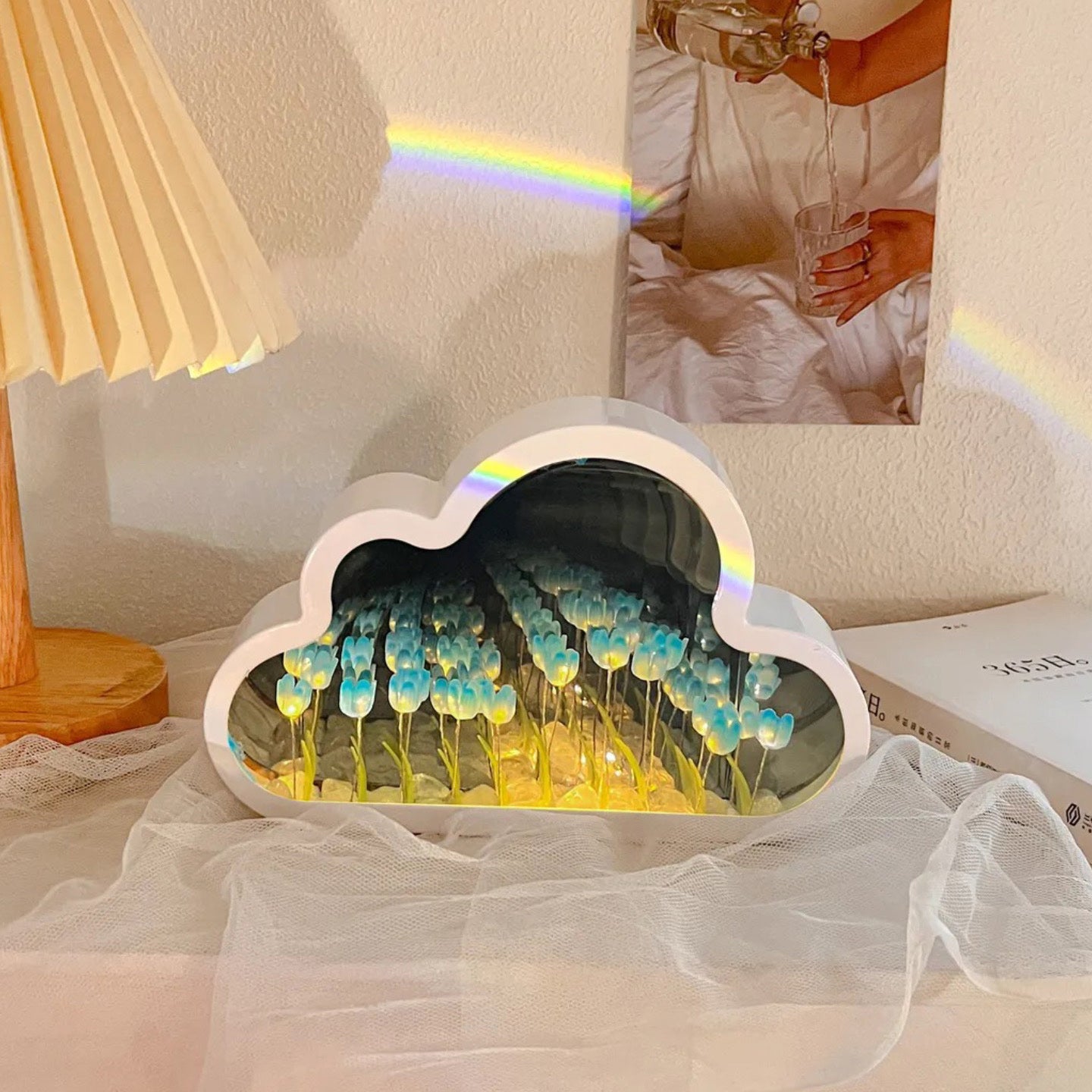 Cloud tulip mirror + sea of roses + night light