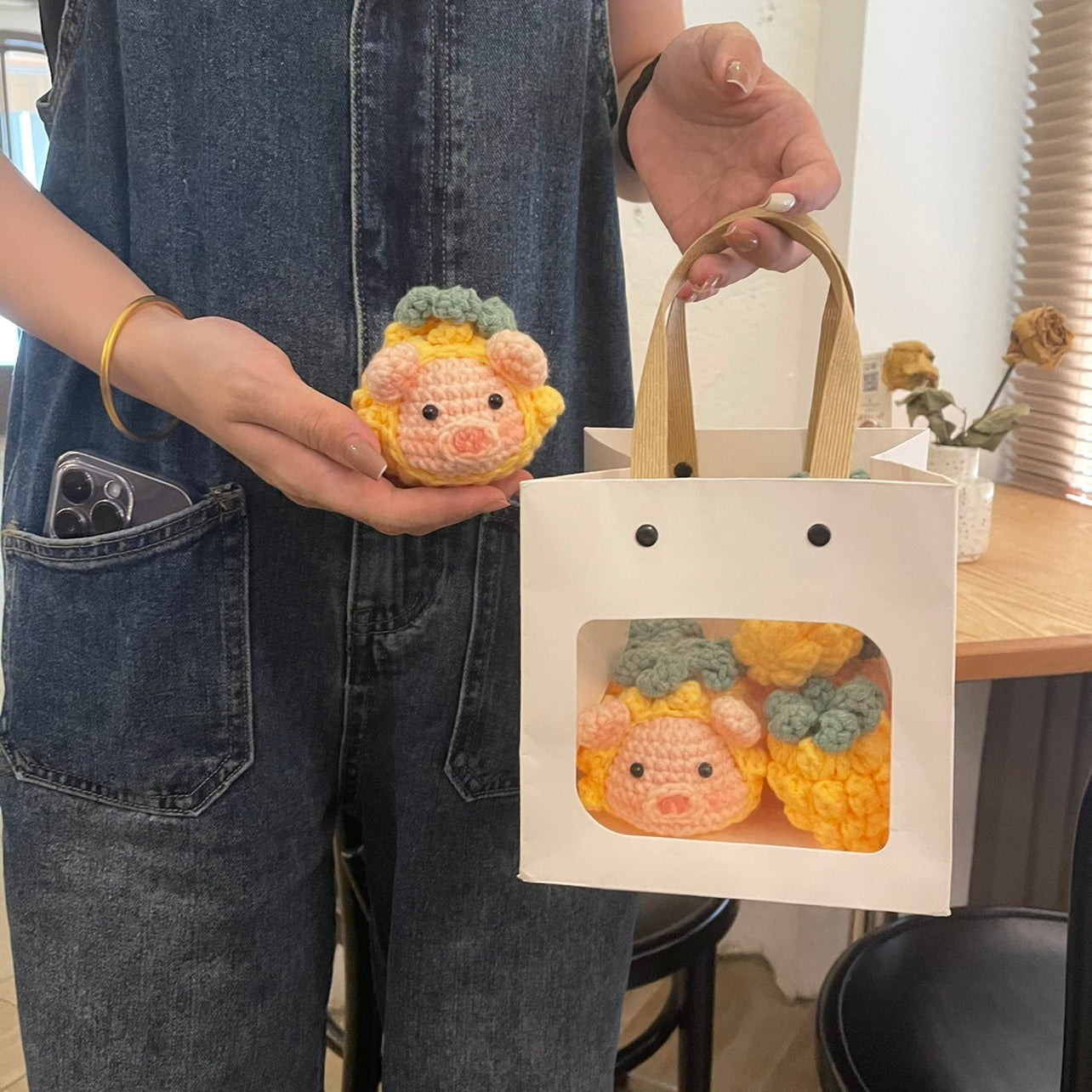 Pineapple Pig Bouquet