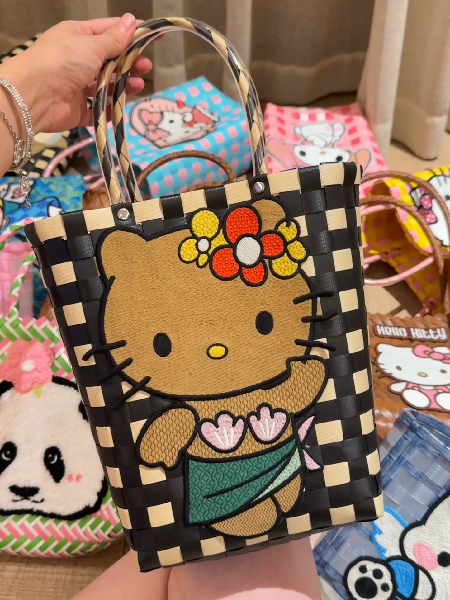 kitty woven bag