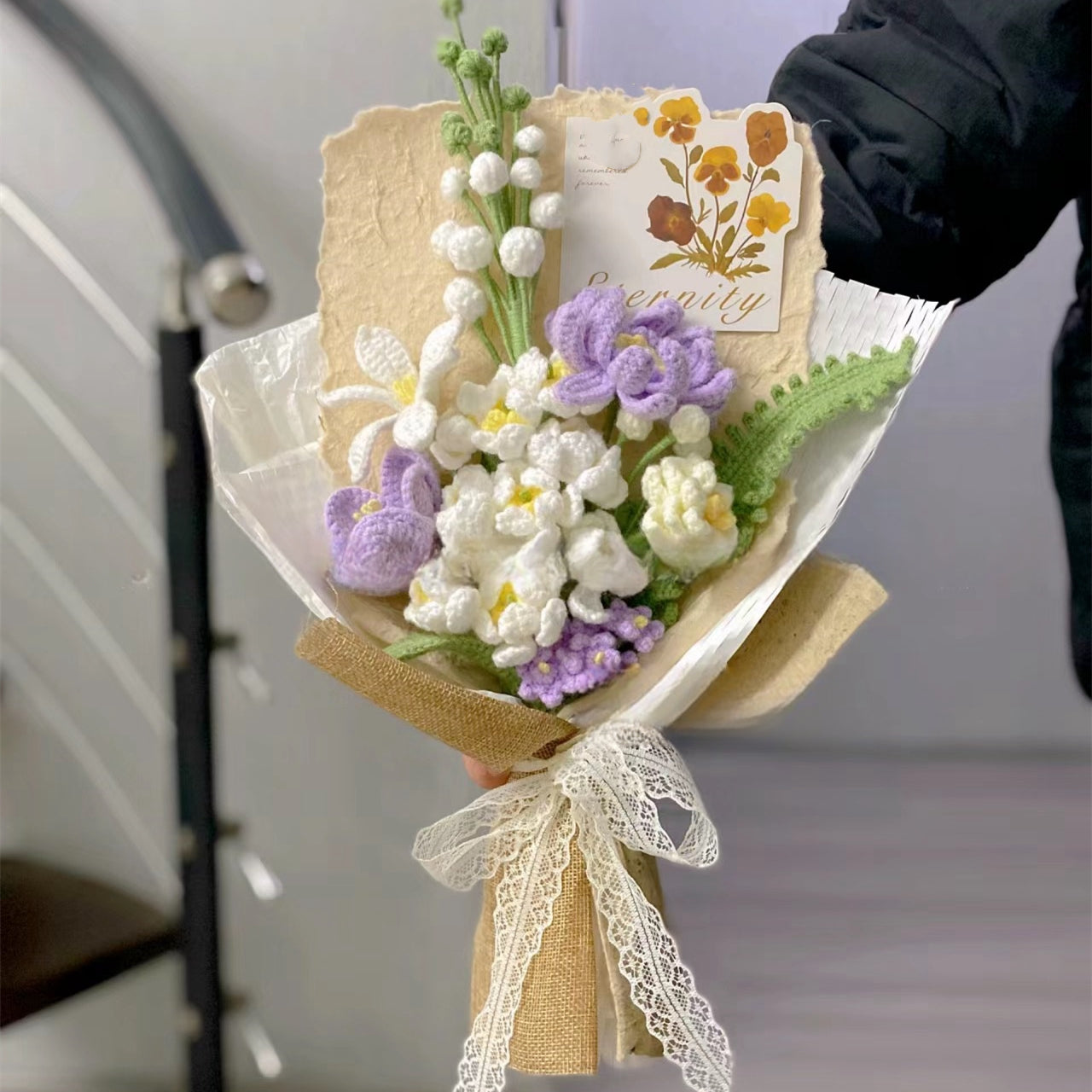 Handwoven Vintage Large Bouquet