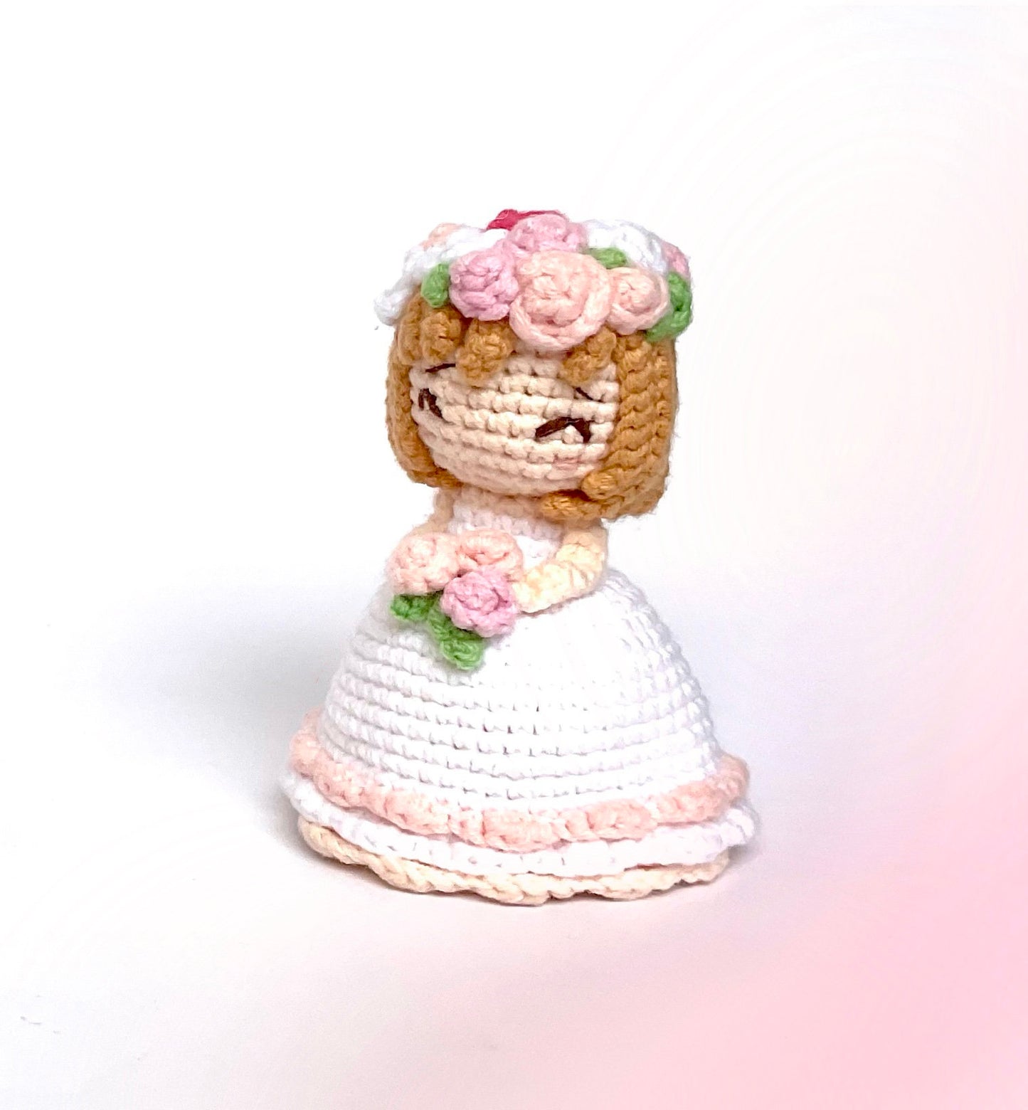 Reversible Flower Bouquet and Bride Amigurumi