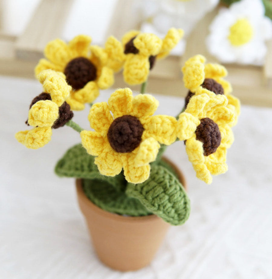 Handmade Crochet Daisy Knitted Potted