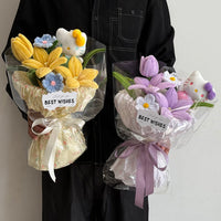 Handmade twisted wire Kitty flower bouquet