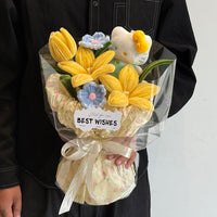 Handmade twisted wire Kitty flower bouquet