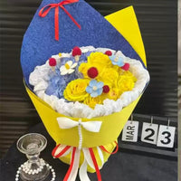 Romantic Snow White color matching rose bouquet finished soap flower