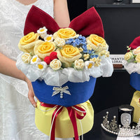 Snow White handmade knitted flower bouquet