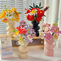 Building block bouquet + vase