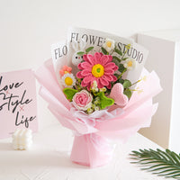 Hand Knitted Cosmos bipinnatus Mixed Bouquet