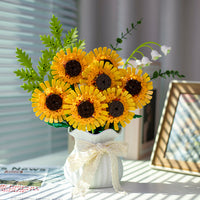 Building block bouquet + vase