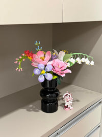 Building block bouquet + vase