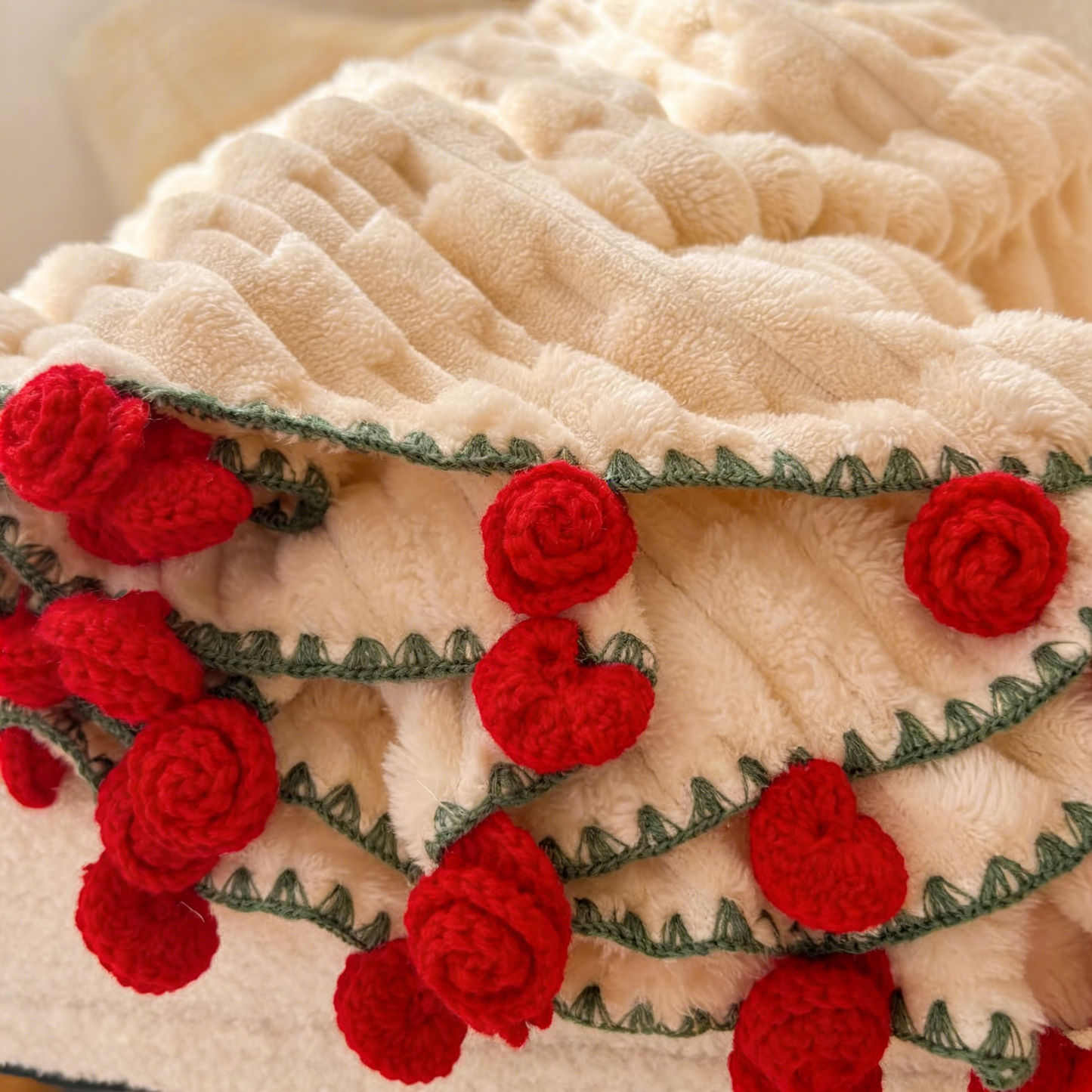 Romantic rose bouquet blanket