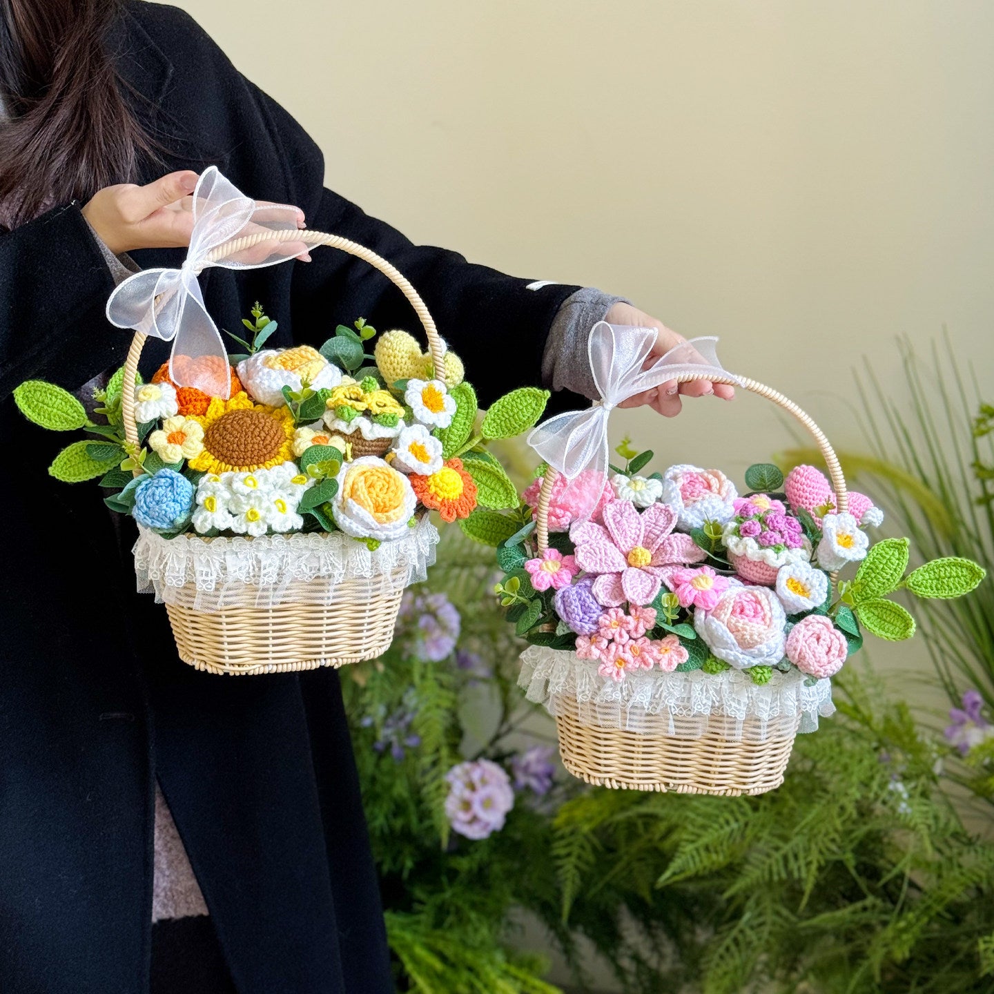 Hand-woven rose and sunflower flower basket