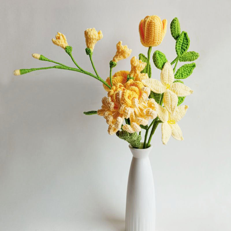 Braided Preserved Flower Bouquet